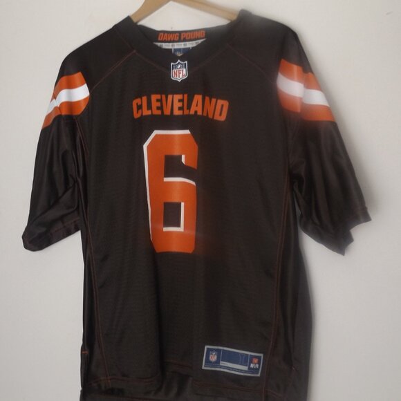 Cleveland Browns #6 Mayfield NFL Jersey – Size Large – Like New - Picture 5 of 7